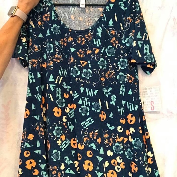 Perfect T’s - Picture 2 of 8